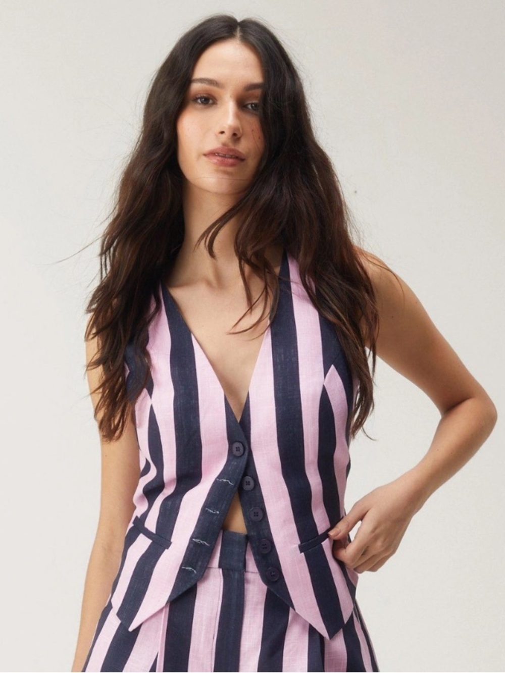New Nasty Gal Size 6 Striped Linen Vest Pink Navy Lightweight Linen Coachella